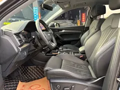 2023 Audi Q5L 40T Luxury Dynamic — фото 10