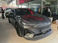 2022 Changan UNI-V 1.5T Premium — фото 4