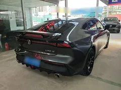2022 Changan UNI-V 1.5T Premium — фото 7