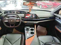 2022 Changan UNI-V 1.5T Premium — фото 10