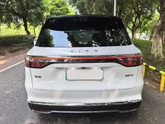 2025 Aito M8 EREV Ultra 53.4kWh 6-seat 192-line LiDAR, белый — фото 4