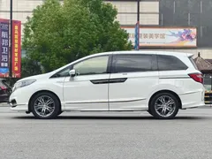 2019 Honda Elysion 2.0L Hybrid, белый — фото 7