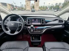 2019 Honda Elysion 2.0L Hybrid, белый — фото 16