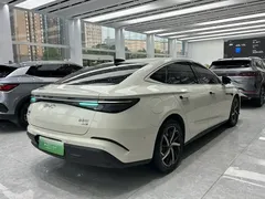 2026 BYD Seal 07 PHEV 1.5T 230km Flagship — фото 9
