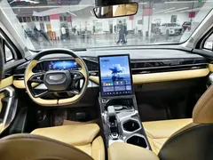 2023 Geely Atlas L 2.0TD DCT Flagship — фото 3