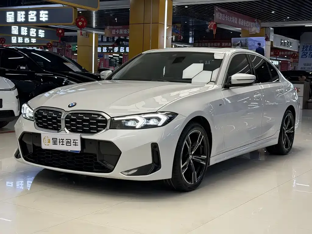 2023 BMW 3 Series 325i M Sport Package