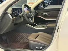 2023 BMW 3 Series 325i M Sport Package, белый — фото 4