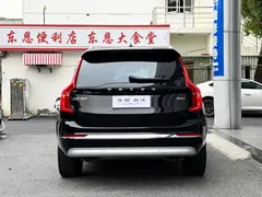 2022 Volvo XC90 7-seat, чёрный — фото 4