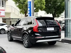 2022 Volvo XC90 7-seat, чёрный — фото 5