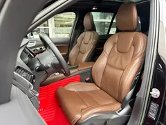 2022 Volvo XC90 7-seat, чёрный — фото 9