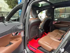 2022 Volvo XC90 7-seat, чёрный — фото 13