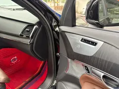 2022 Volvo XC90 7-seat, чёрный — фото 17