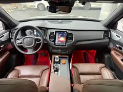 2022 Volvo XC90 7-seat, чёрный — фото 20