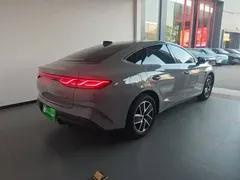 2026 BYD Qin L PHEV 128KM Leading — фото 5