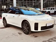 2025 Li Auto i6 2WD Standard, белый — фото 3