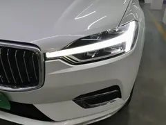 2021 Volvo XC60 4WD Luxury, белый — фото 24