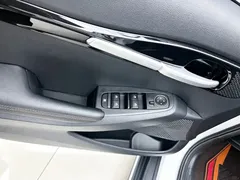 2023 Kia Seltos 1.5L CVT Luxury, белый — фото 13