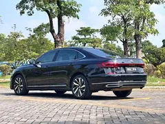 2022 Volkswagen Passat 330TSI Elite, чёрный — фото 6