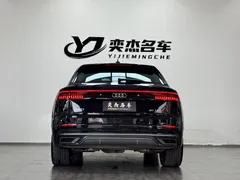 2021 Audi Q8 55 TFSI Sport, чёрный — фото 8