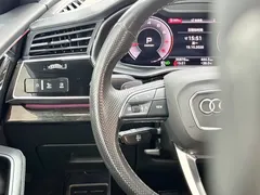 2021 Audi Q8 55 TFSI Sport, чёрный — фото 12