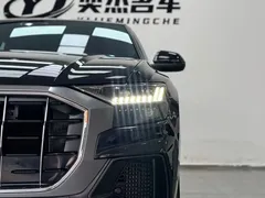 2021 Audi Q8 55 TFSI Sport, чёрный — фото 16