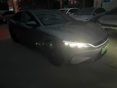 2025 BYD Han PHEV 245KM Premium — фото 3