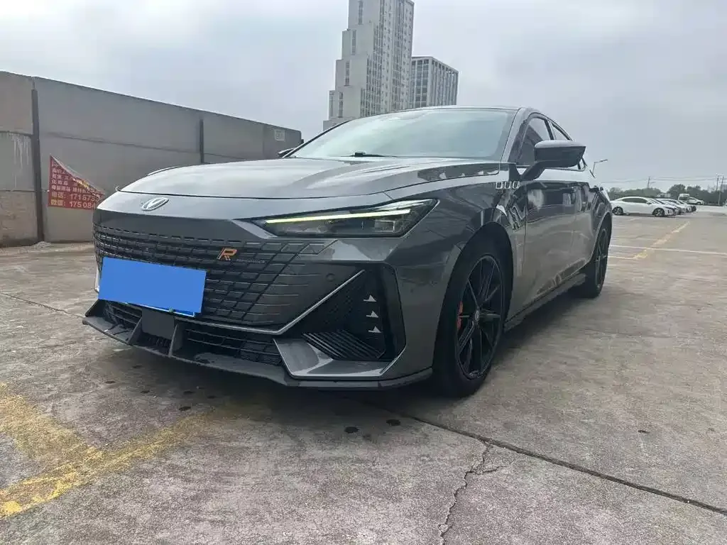 2022 Changan UNI-V 1.5T Premium
