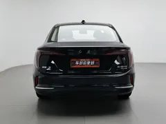 2023 Hongqi E-QM5 EV 620km PLUS, чёрный — фото 4