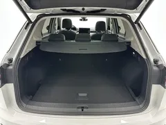 2023 Volkswagen Tayron 280TSI 2WD Luxury Plus Advanced, белый — фото 22