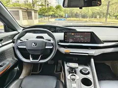 2022 Changan UNI-V 1.5T Sport — фото 4