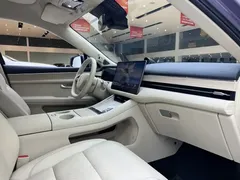 2025 Aito M5 EREV Ultra 4WD — фото 10