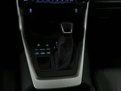 2021 Toyota Wildlander 2.0L CVT 4WD Luxury, чёрный — фото 13