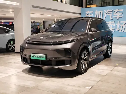 2023 Li Auto L8