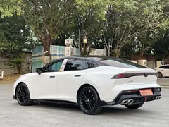 2023 Changan UNI-V 1.5T Sport, белый — фото 4