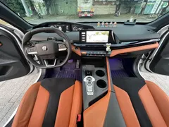 2023 Changan UNI-V 1.5T Sport, белый — фото 12