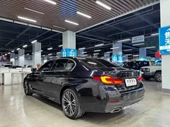 2023 BMW 5 Series 530Li xDrive M Sport Package, чёрный — фото 14