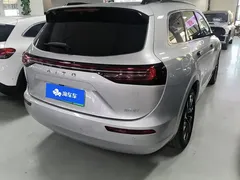 2024 Aito M7 1.5T 4WD Max 6-seat — фото 3