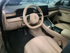 2024 Aito M7 1.5T 4WD Max 6-seat — фото 12