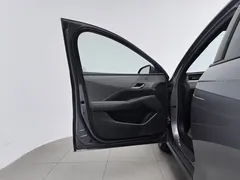 2025 BYD Qin PLUS DM-i PHEV Smart Driving 55km Leading — фото 8
