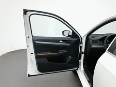 2019 Volkswagen Lavida 1.5L AT Comfort, белый — фото 8