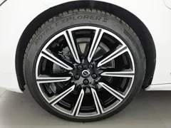 2022 Volvo S90 T8 PHEV Luxury, белый — фото 17