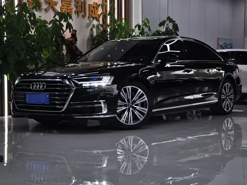 2021 Audi A8L 55 TFSI quattro Premium