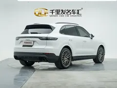 2023 Porsche Cayenne 3.0T Platinum Edition, белый — фото 2
