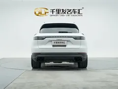 2023 Porsche Cayenne 3.0T Platinum Edition, белый — фото 6