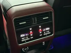2023 Porsche Cayenne 3.0T Platinum Edition, белый — фото 19