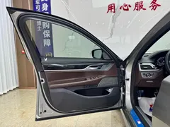 2019 BMW 7 Series 730Li M Sport Package — фото 13