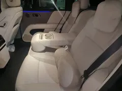 2025 Li Auto i6 4WD Standard, чёрный — фото 13