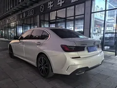 2022 BMW 3 Series 320Li M Sport Package, белый — фото 4