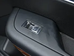 2024 Hongqi HQ9 2.0T Luxury — фото 33
