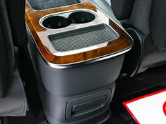 2024 Hongqi HQ9 2.0T Luxury — фото 43